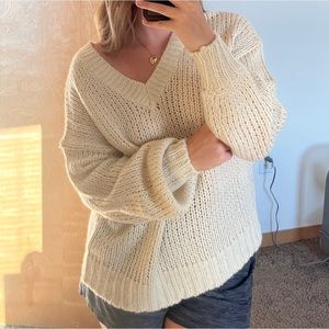 NWT ASOS Cable Vneck Sweater